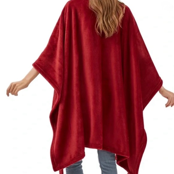 Women's Christmas Santa Clause Red and White Cozy Robe New Without Tags - Picture 3 of 4